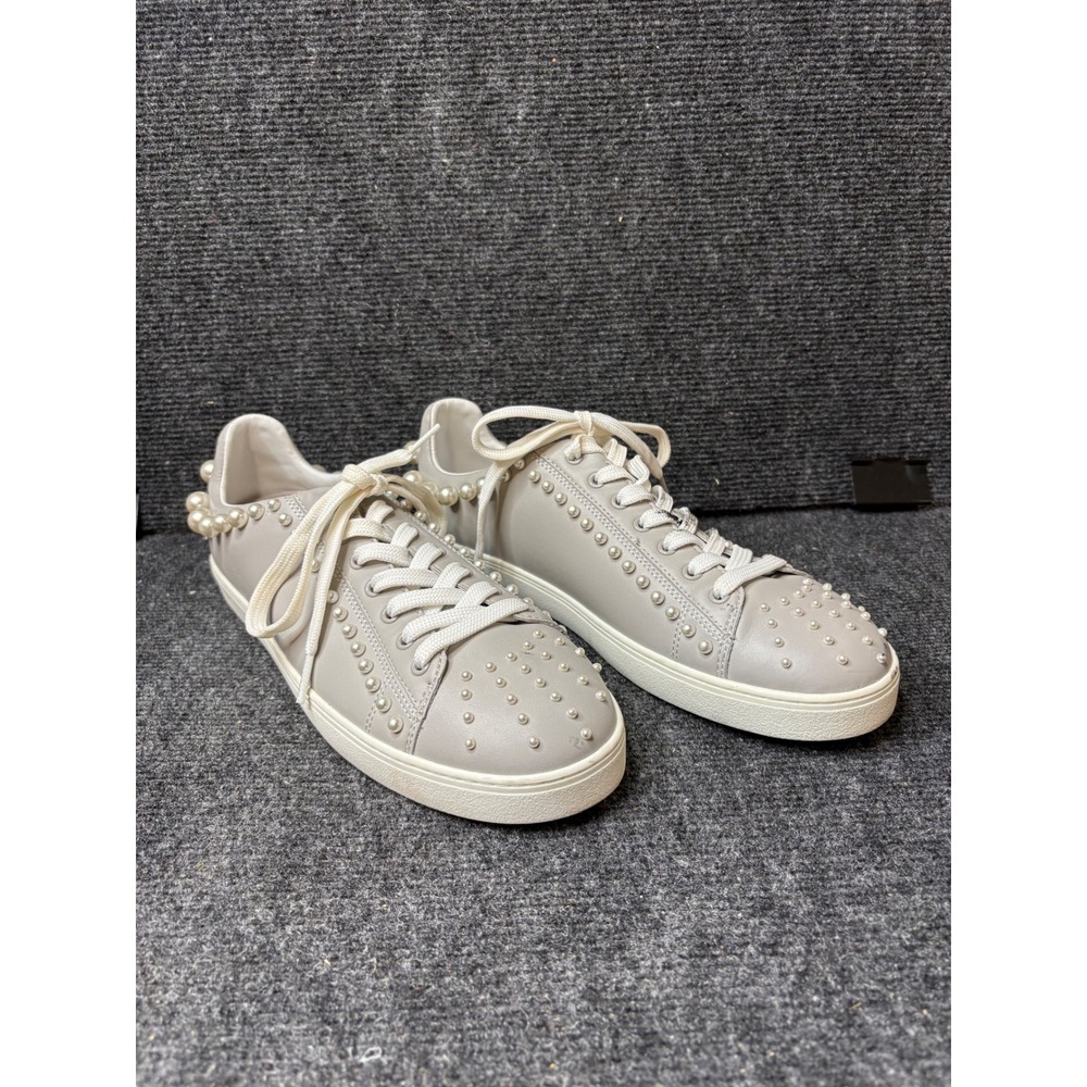 Stuart Weitzman Goldie Grey Leather Faux Pearl Embellished Sneakers 10.5B S4612